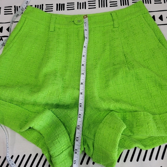 NWOT ROYALTY Women's Tweed shorts Fully lined thick fabric by Maluma Size 2 - Picture 6 of 9